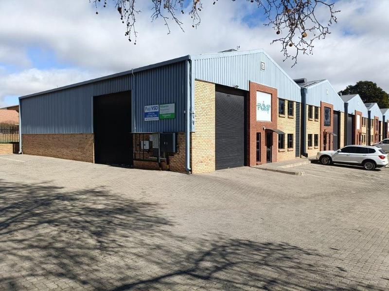 Industrial 2030-ref-18112 for Rent in Princess, Roodepoort in Randfontein - Image 1