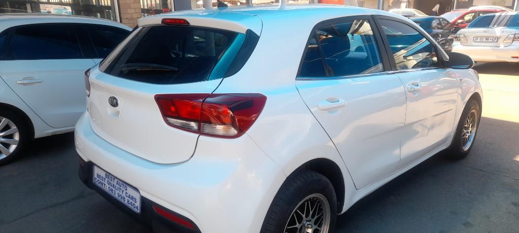 Pre-owned 2019 Kia Rio 1.2 Engine Capacity with Manuel Transmiss in Bedfordview - Image 5