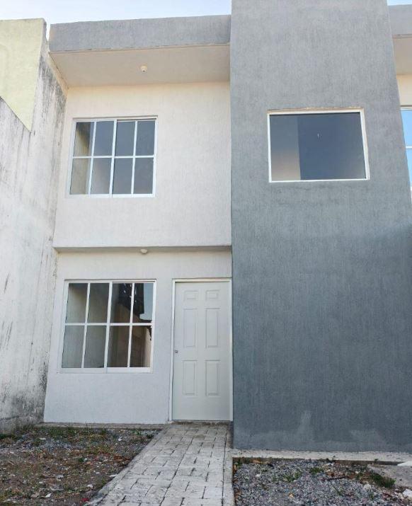 CASA EN VENTA DE RIO MEDIO en Tejería - Imagen 1