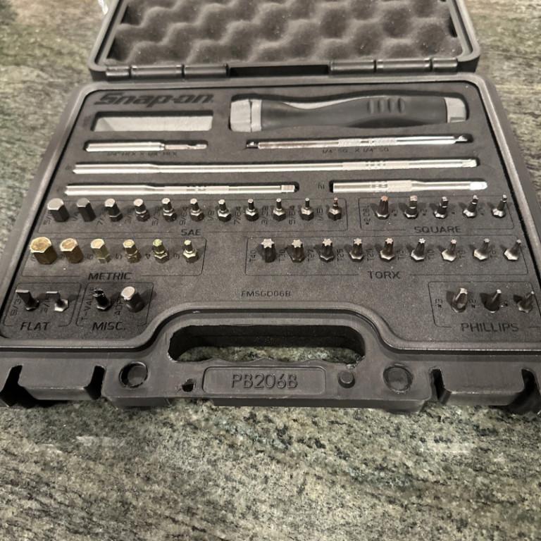 44-Piece Master Snap-on Bit Set, Titanium Finish, Foam Inlay Inc in Balham - Image 2