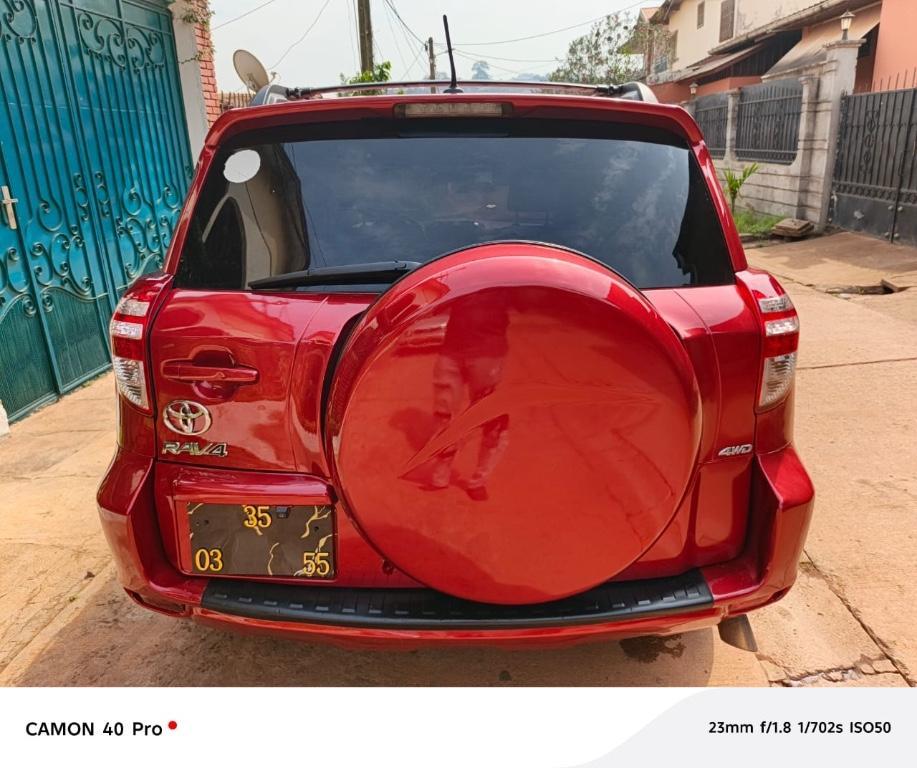Toyota Rav 4 Année 2012 à Yaoundé - Photo 3