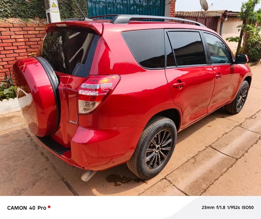 Toyota Rav 4 Année 2012 à Yaoundé - Photo 6