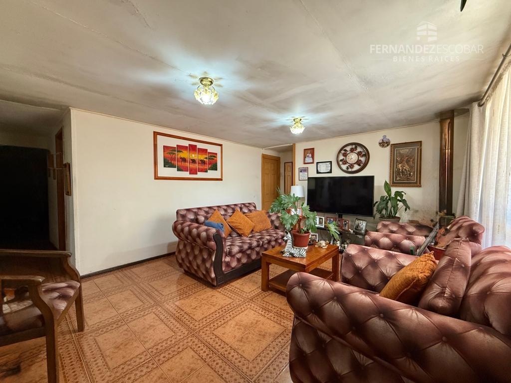 LOS ANDES - VENDE PROPIEDAD CON AMPLIO TERRENO - AV. PASCUAL en San Esteban - Imagen 2