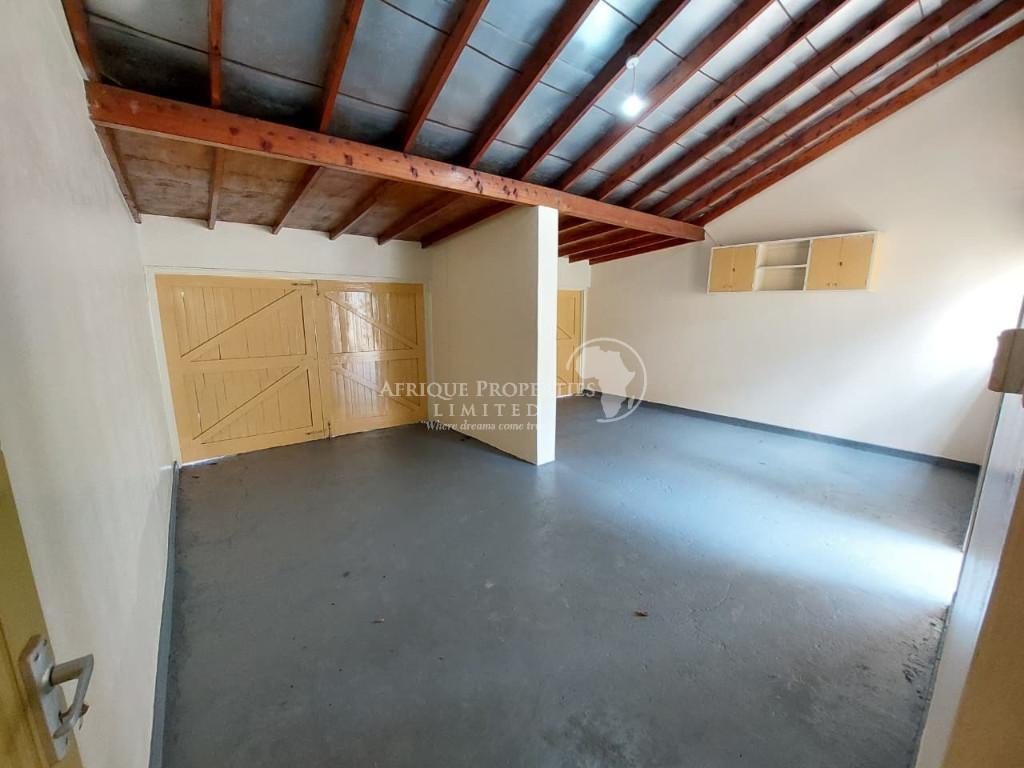4 Bedroom Bungalow On 1 Acre Plot For Rent In Old Runda in Kenya - Image 10