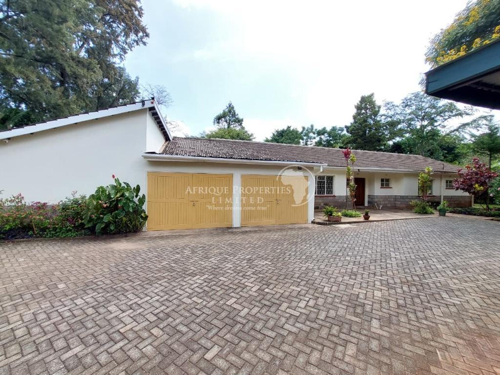 4 Bedroom Bungalow On 1 Acre Plot For Rent In Old Runda in Kenya - Image 11