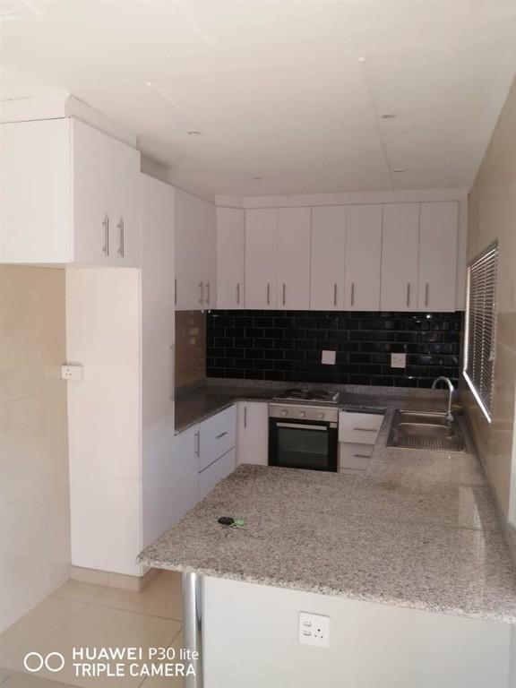 Two Bedroom Apartment/Flat To Rent In Malvern in Westville - Image 6