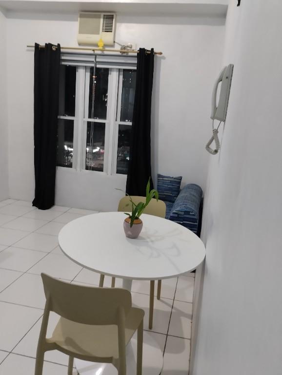 CONDO FOR RENT IN KAPITOLYO PASIG in Lower Bicutan - Image 8