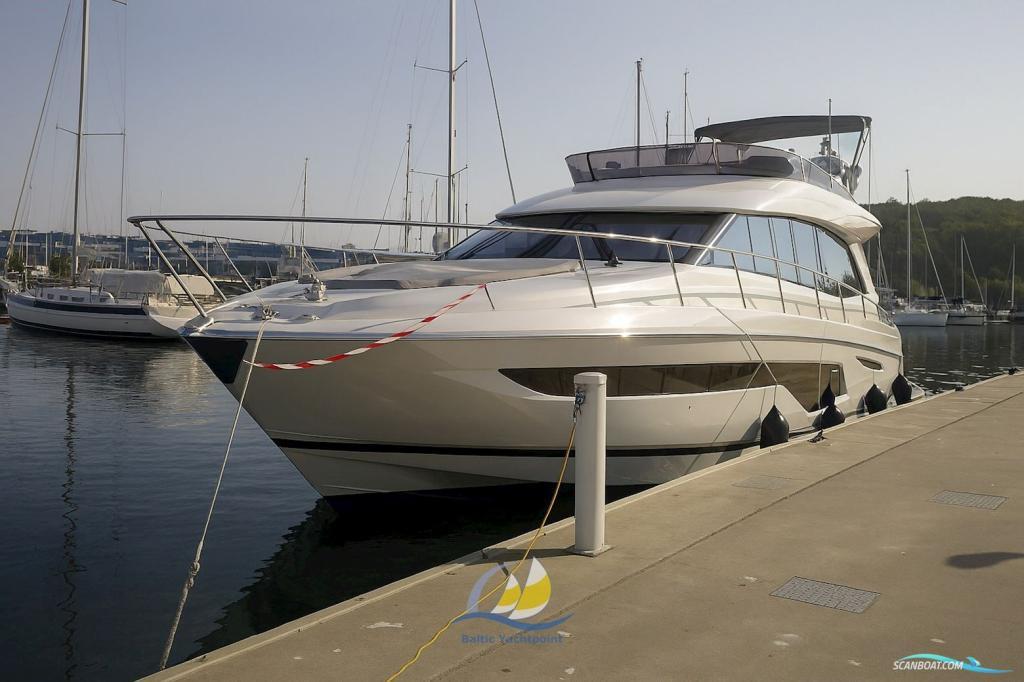 Prestige 500 Fly in Rostock - Bild 1