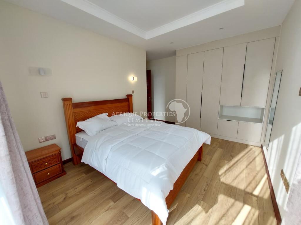 4 Bedroom Fully Furnished Villa+SQ For Rent In Runda, Nairobi. in Kenya - Image 9