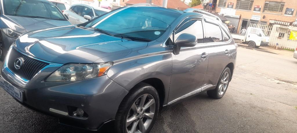 Pre-owned 2012 Lexus RX-350 V6 3.0 Engine Capacity 4X4 with Aut in Katlehong - Image 3