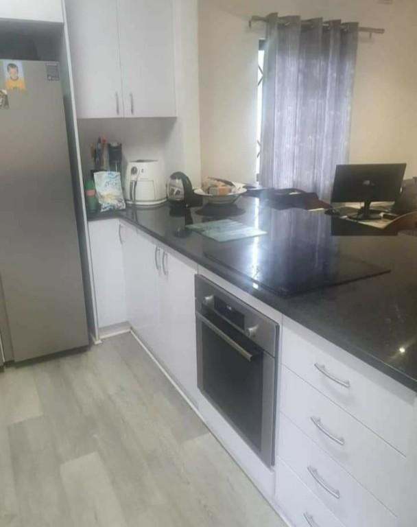 Room Rent / House Share in Durban - Image 2
