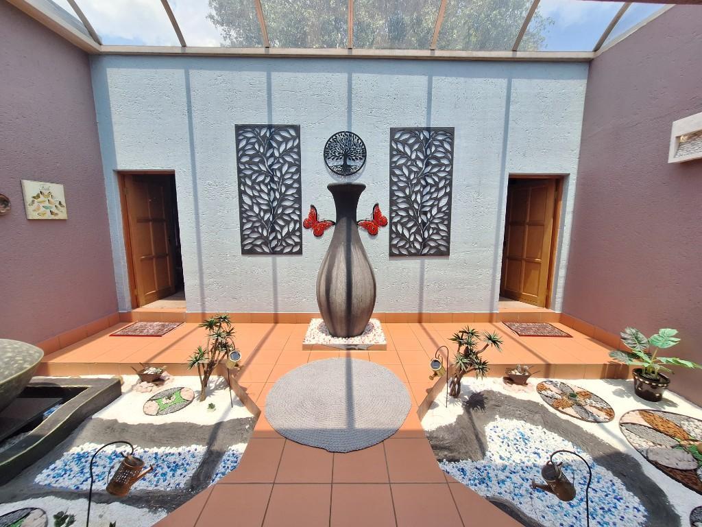 House For Sale in Middelburg Mpumalanga in Middelburg - Image 8