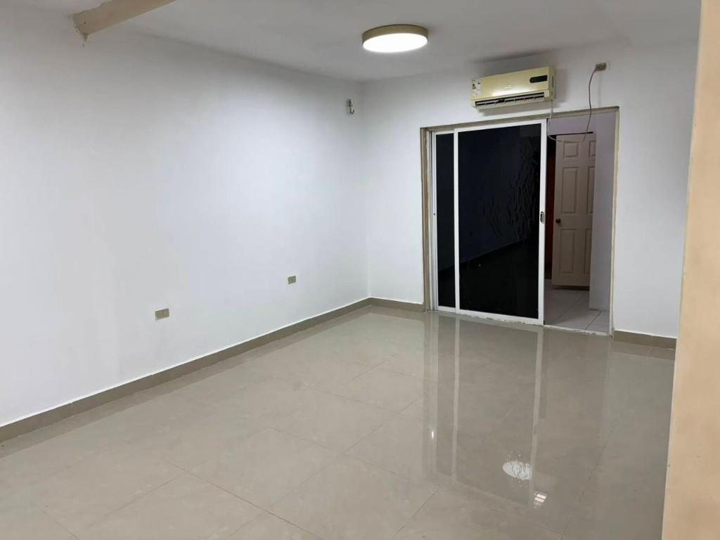 En venta Casa C.R Parque Anaco en Venezuela - Imagen 4