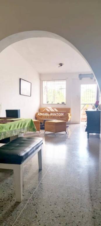 APARTAMENTO VENTA AV 34 ARAURE VENEZUELA API 8978 en Araure - Imagen 1