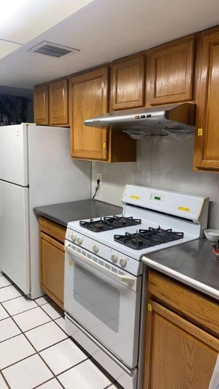Rooms for Rent/Clean & Quiet/Kitchen Access in North Las Vegas - Image 5
