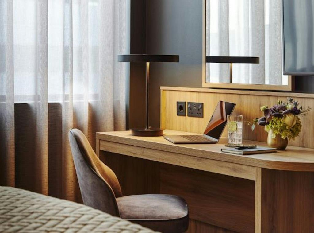 Mespil Hotel in Ireland - Image 1