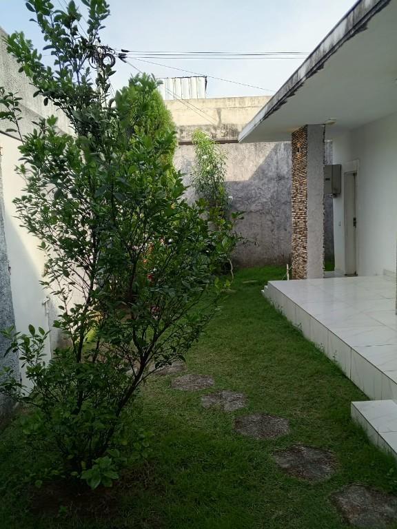 COCODY RIVIERA ATTOBAN CITÉ LAURIERS 4. Villa Basse 4 pièces en Côte d’Ivoire - Photo 6