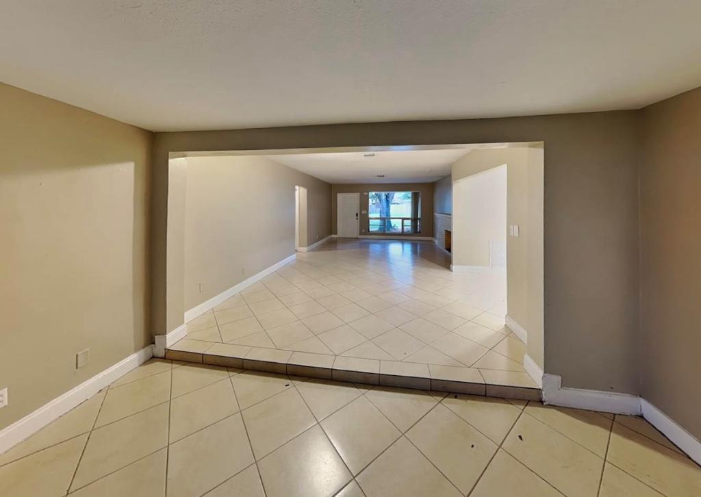 Beautiful Family Home for Rent in Hollywood - Image 3