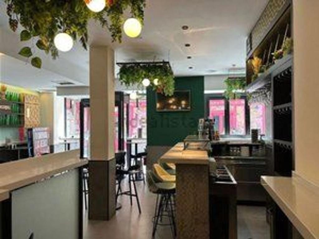 Local Comercial en Renta en Madrid en Madrid - Imagen 1