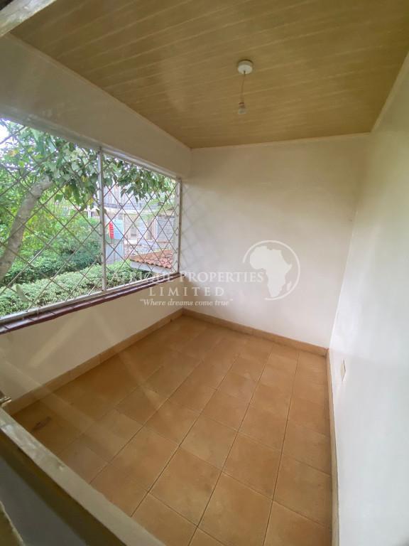 4 Bedroom All Ensuite+DSQ Spacious House For Sale In Runda. in Kenya - Image 11