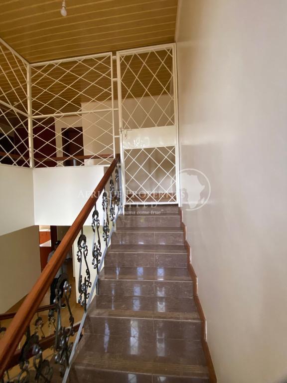 4 Bedroom All Ensuite+DSQ Spacious House For Sale In Runda. in Kenya - Image 10