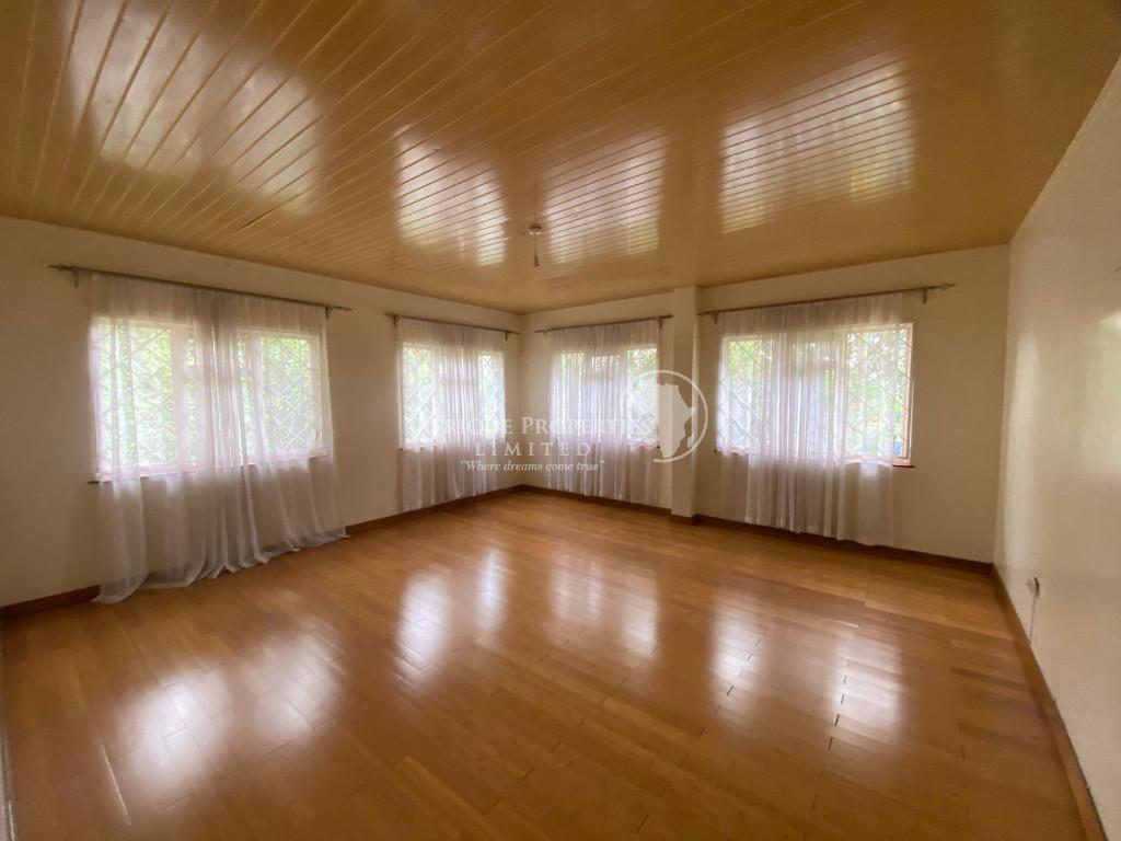 4 Bedroom All Ensuite+DSQ Spacious House For Sale In Runda. in Kenya - Image 2