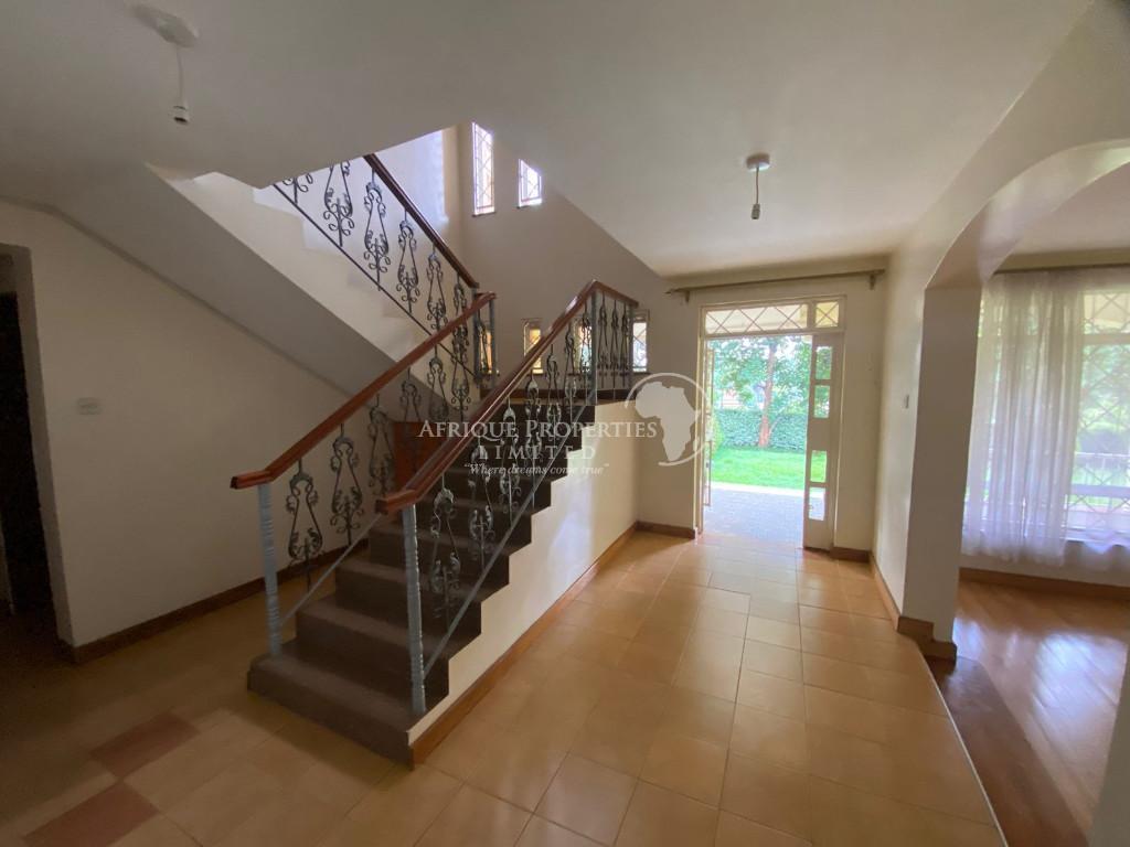 4 Bedroom All Ensuite+DSQ Spacious House For Sale In Runda. in Kenya - Image 9