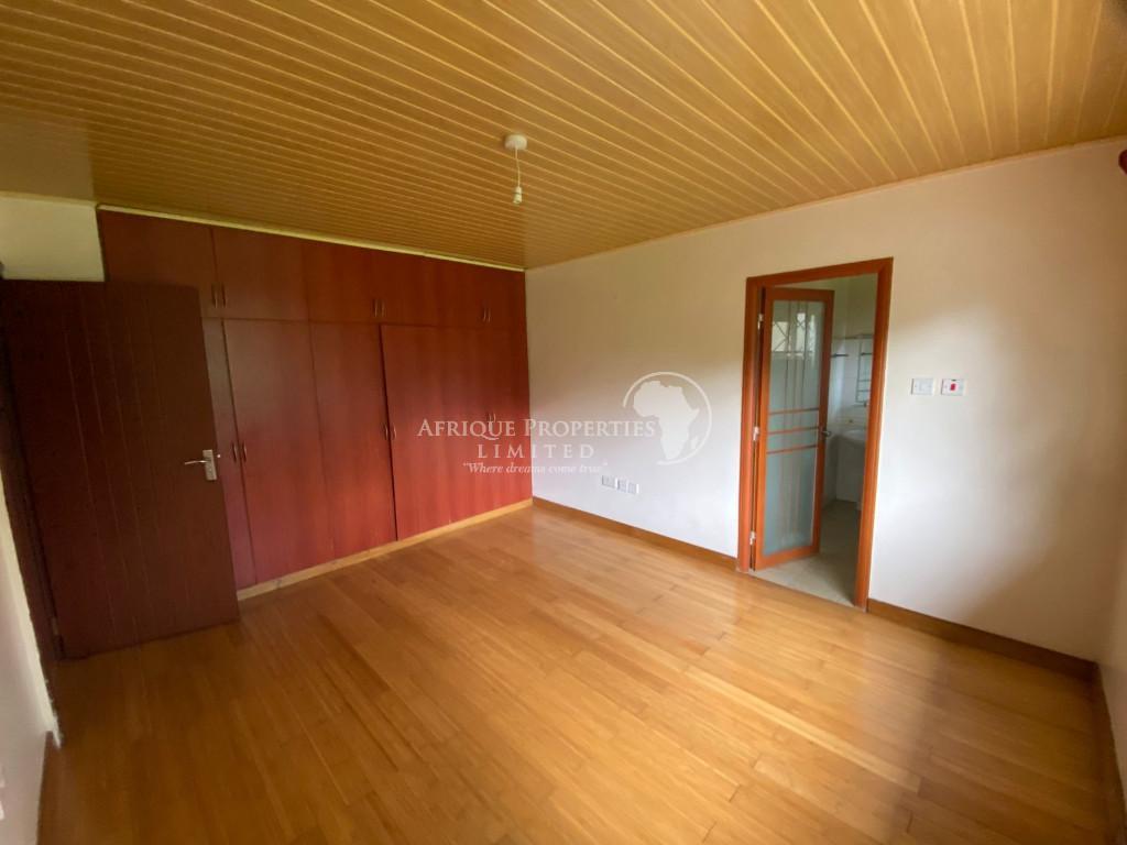 4 Bedroom All Ensuite+DSQ Spacious House For Sale In Runda. in Kenya - Image 8