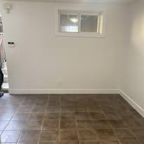 1 Large Bedroom suite in House in New Westminster - Image 1