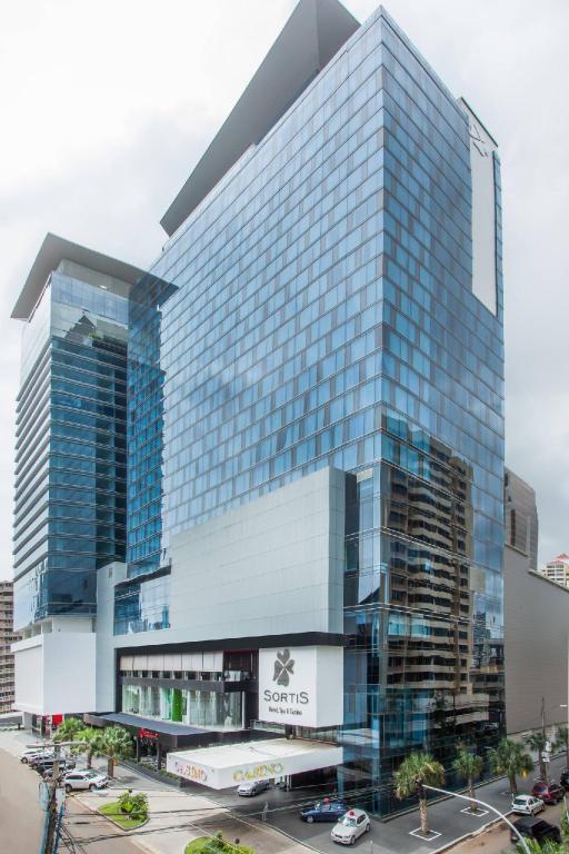 Sortis Hotel, Spa & Casino, Autograph Collection en Panamá - Imagen 1