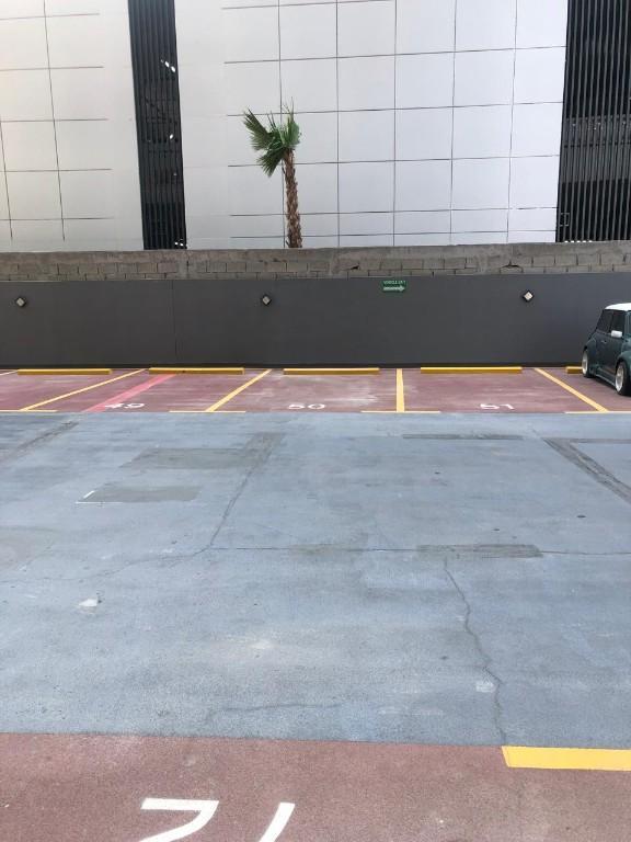 T CITY - PARKING SPACE FOR RENT - 500 AED - MONTH in Madīnat Zāyid - Image 1