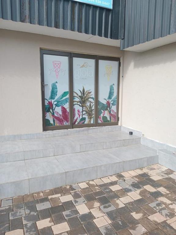 Commercial 1392-ref-9220 for Rent in Raslouw, Centurion in Pretoria - Image 1