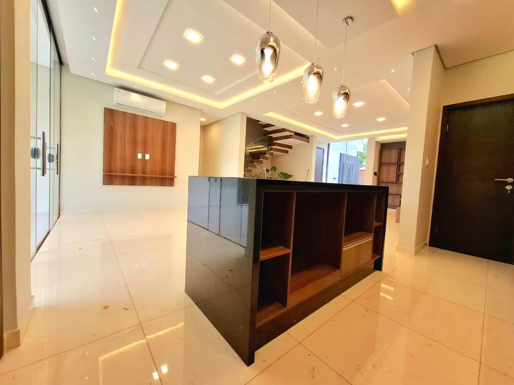 Duplex con piscina en el barrio Santa Maria de Encarnacion en Encarnación - Imagen 4