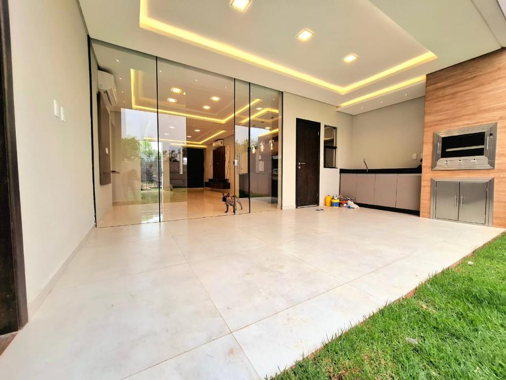 Duplex con piscina en el barrio Santa Maria de Encarnacion en Encarnación - Imagen 2