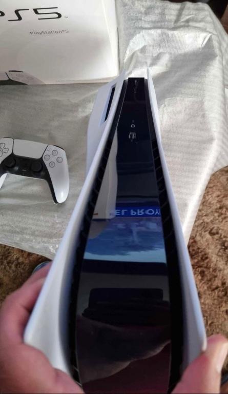 Like-New PS5 for Sale! In in Atlanta - Image 8