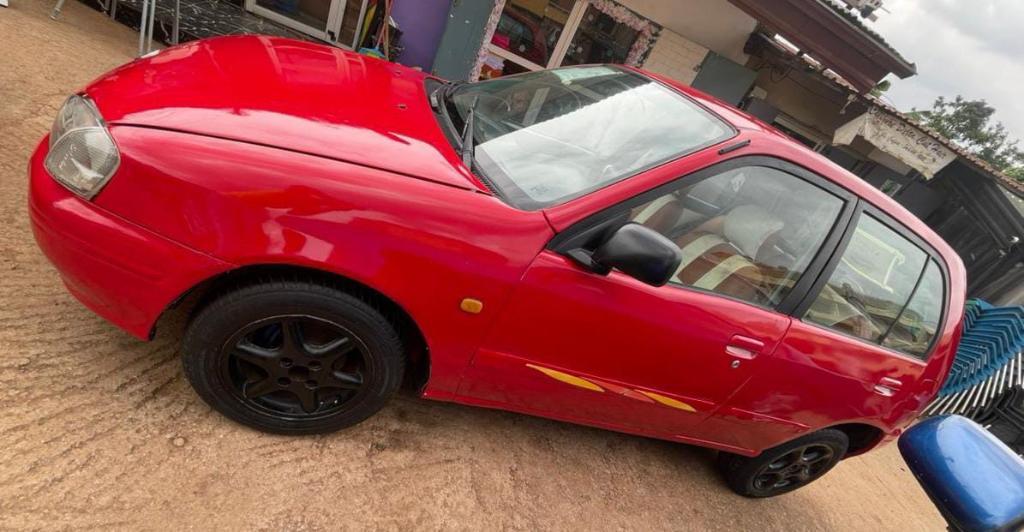 TOYOTA STARLET COUPE AVION au Cameroun - Photo 1
