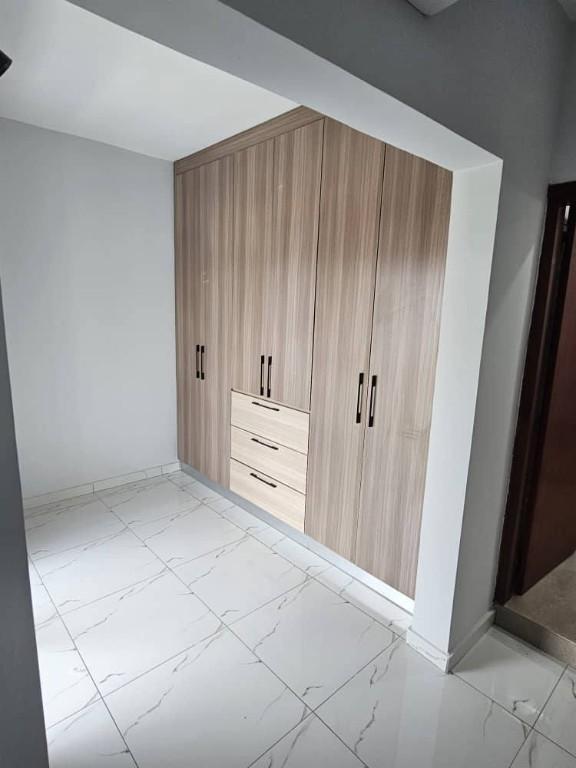 DUPLEX EN LOCATION A LA RIVIERA 4 SYNACASSI 1 à Abidjan - Photo 3