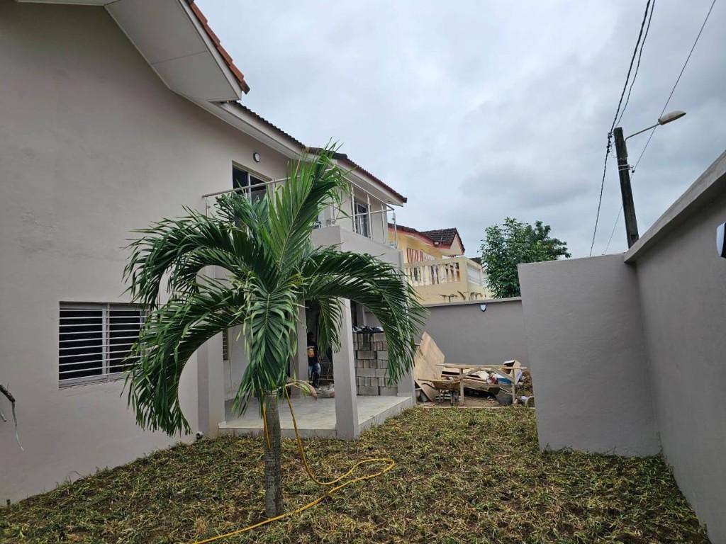 DUPLEX EN LOCATION A LA RIVIERA 4 SYNACASSI 1 à Abidjan - Photo 7