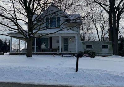 Maple St in Flint - Image 1