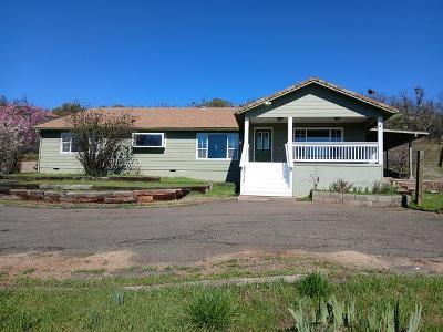 W Linn Rd in Medford - Image 1