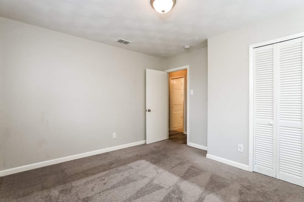 3Bed Single Family HOME For RENT In Mesquite, TX in United States - Image 3