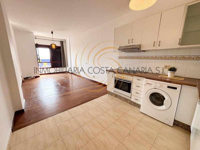 2 DORMITORIOS en San Bartolomé - Imagen 1