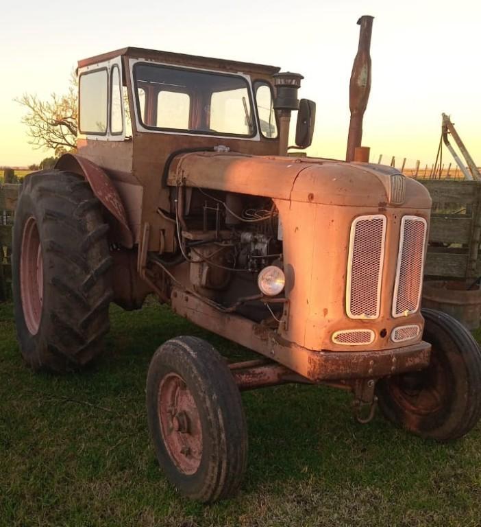 Tractor Fiat 780 R COD. 54 en Tres Arroyos - Imagen 1
