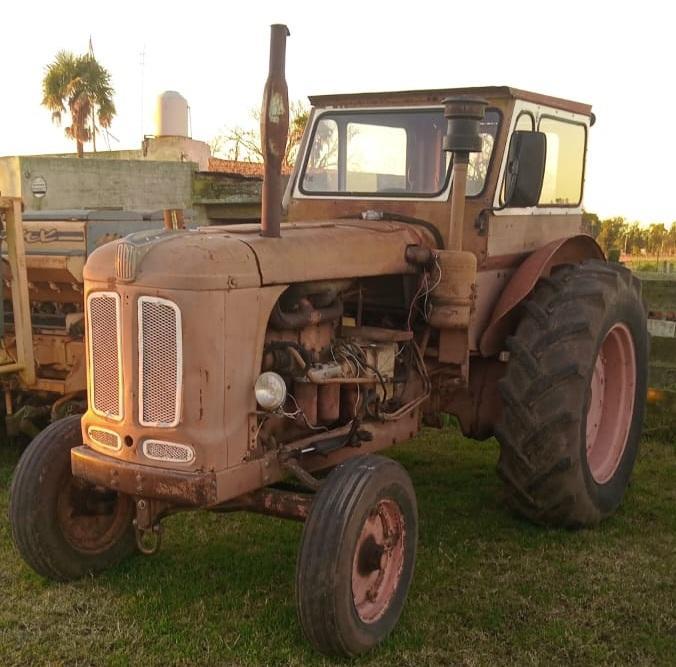 Tractor Fiat 780 R COD. 54 en Tres Arroyos - Imagen 2