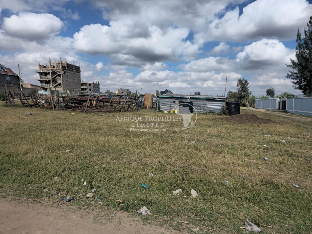 Prime 1/2 Acre Corner Plot For Sale In Mwihoko in Kenya - Image 2