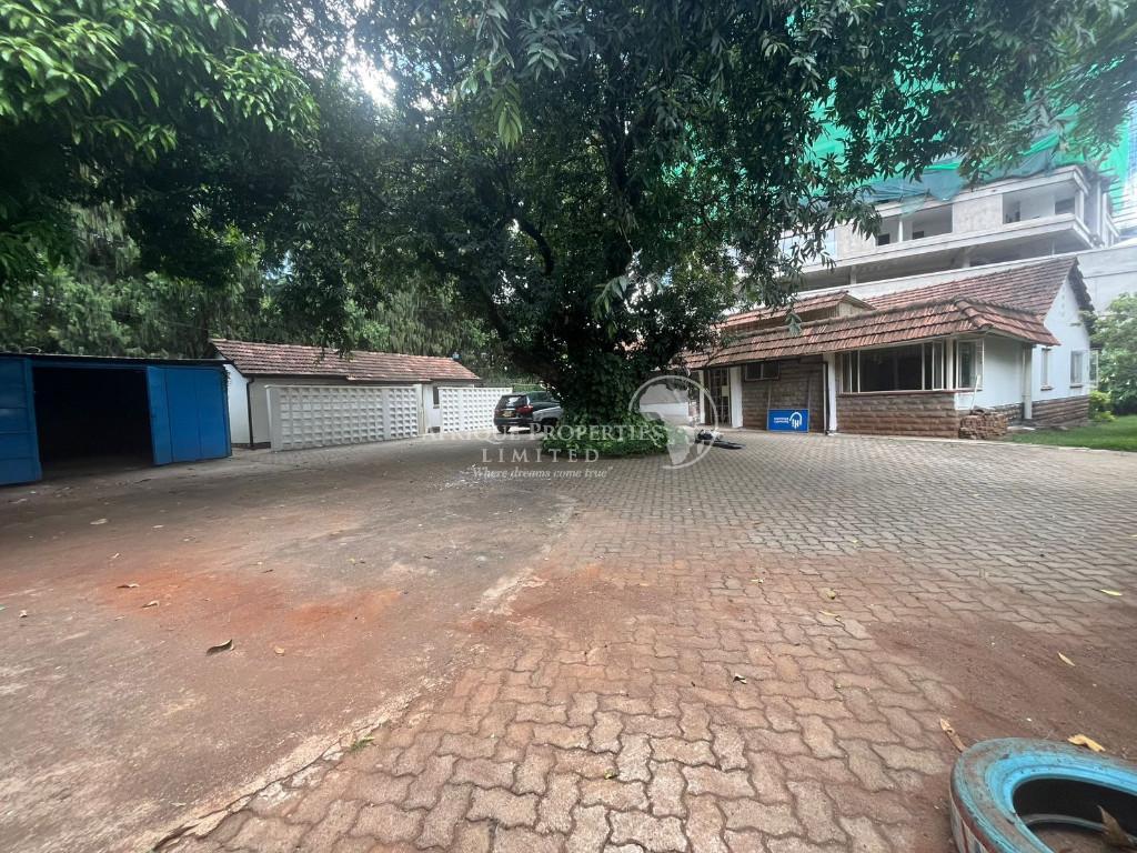 6 Bedroom Home+2 Dsq For Rent In Westlands, Nairobi. in Kenya - Image 9