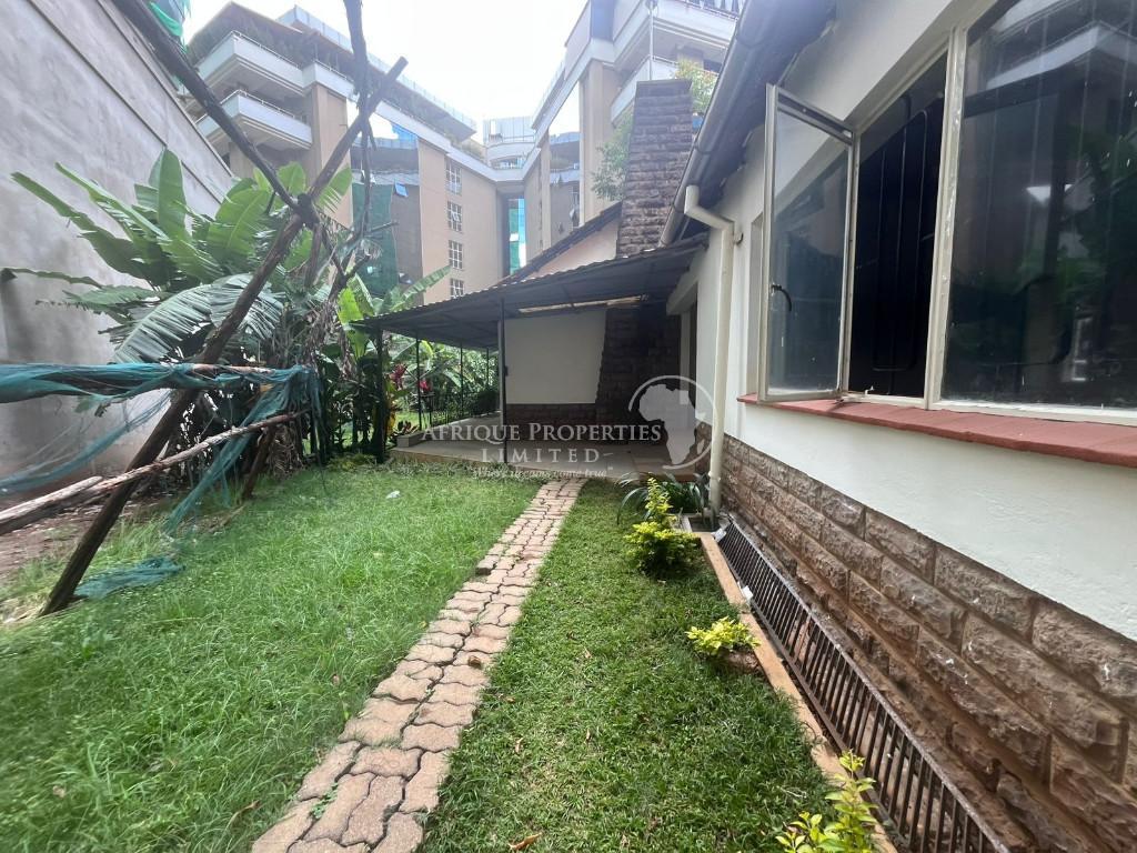 6 Bedroom Home+2 Dsq For Rent In Westlands, Nairobi. in Kenya - Image 10