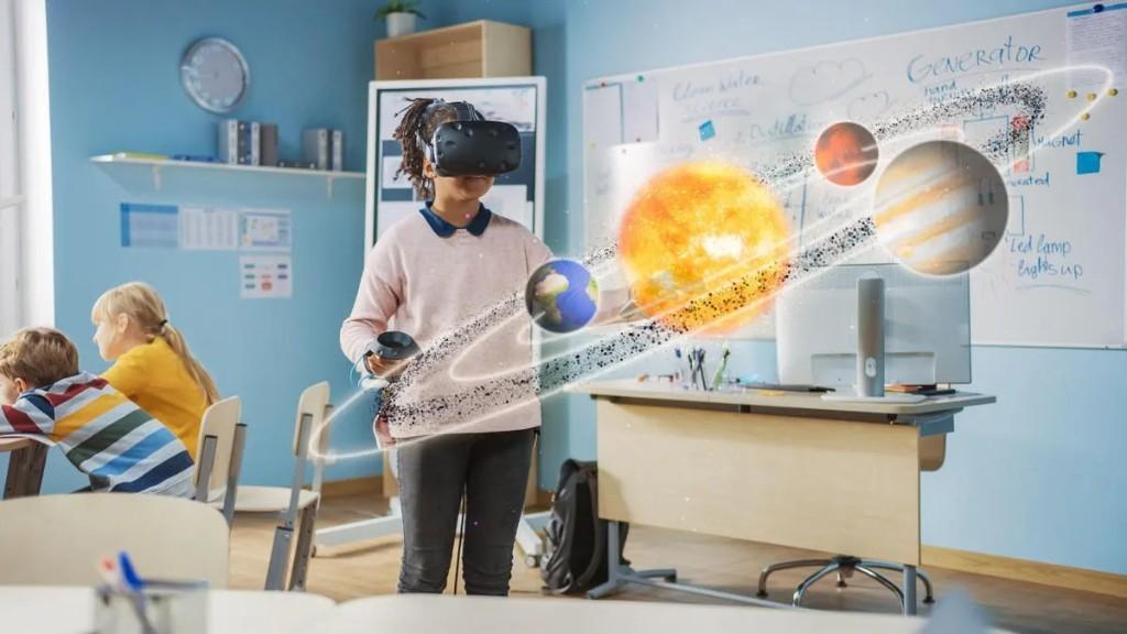 Top VR development services provider in Noida - Image 1