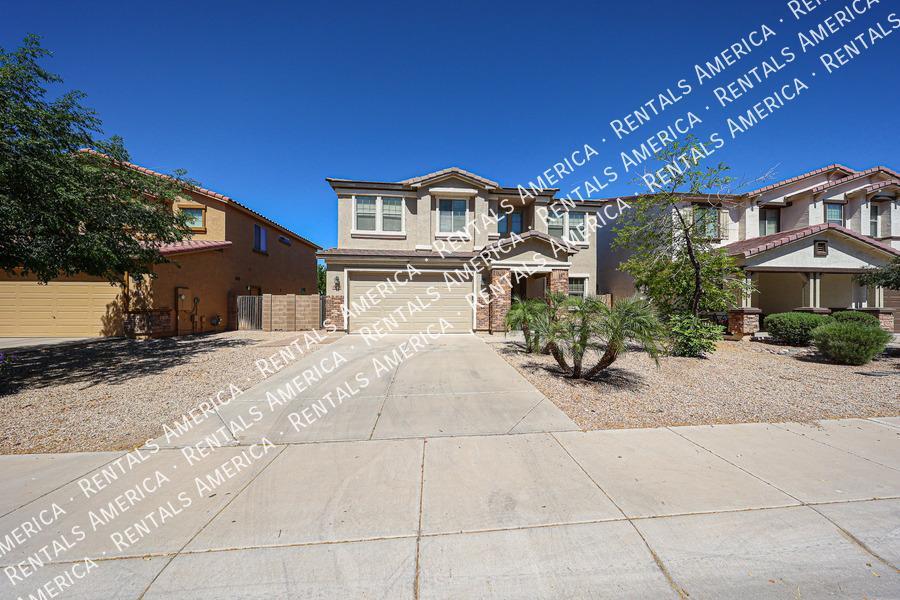 Spacious 4 bed 3 bath With Move In Special in Maricopa - Image 1