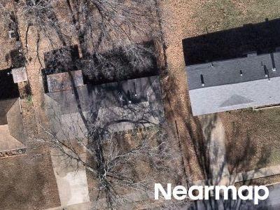 Saint Elmo Ave in Memphis - Image 1